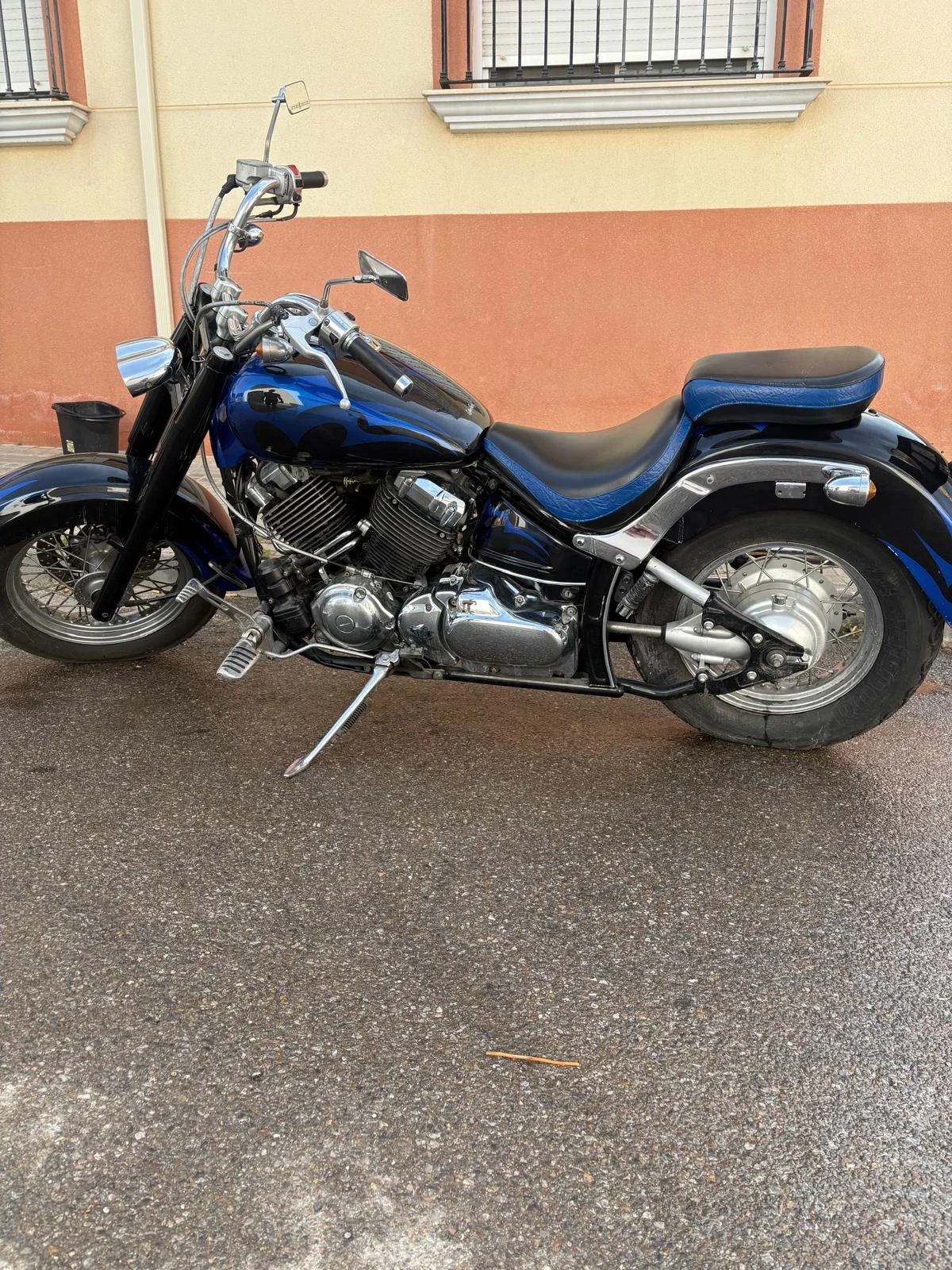 YAMAHA XVS 650 A DRAG STAR CLASSIC