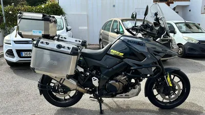 SUZUKI V-STROM 1050