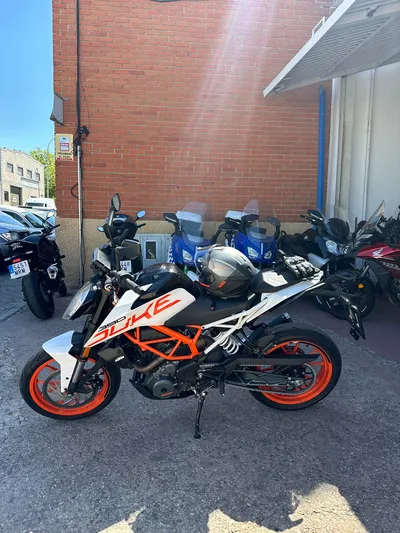 KTM 390 DUKE