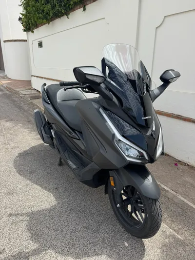 HONDA FORZA 350